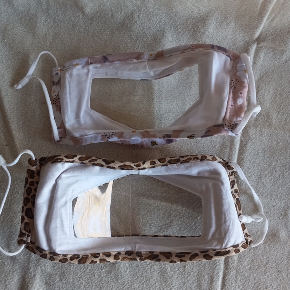 Face mask 😷 - Picture 2 of 4